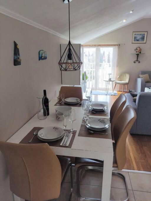 Bird View Apartment Carlissima Трогир Екстериор снимка